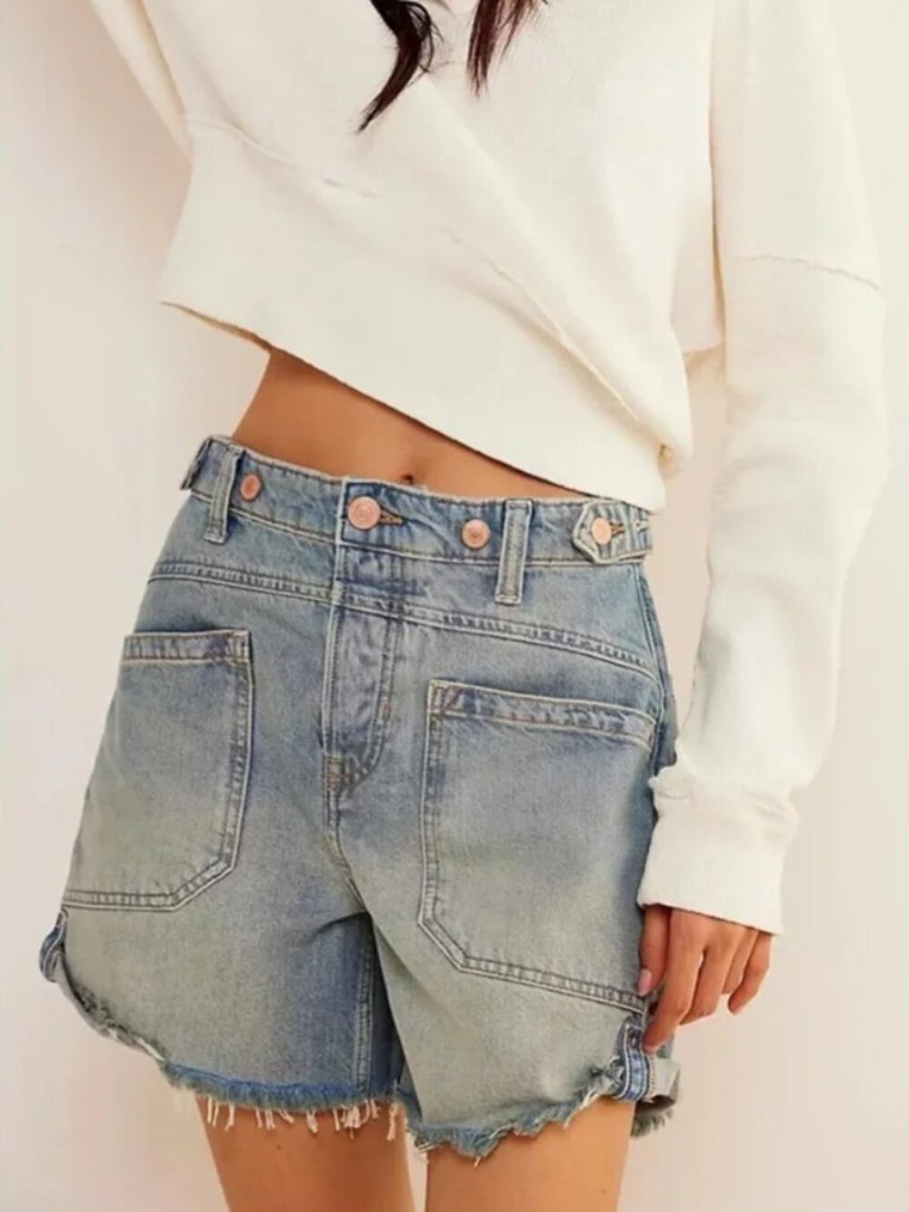 We The Free Palmer denim jeanShorts Free People Cut Off button light wash 24